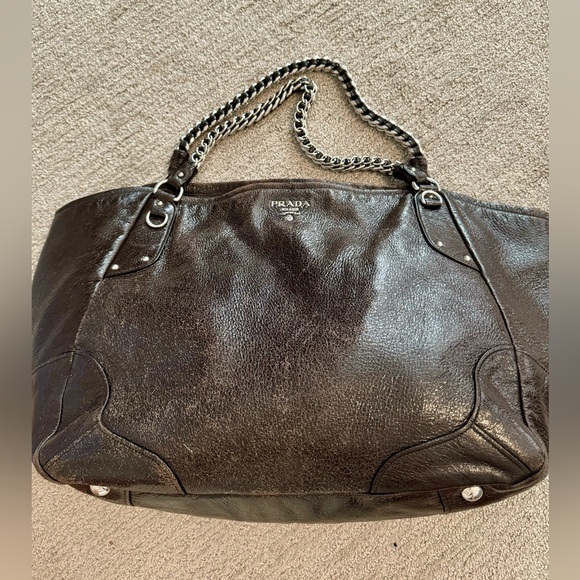 Authentic Prada tote/carryall - Picture 3 of 14